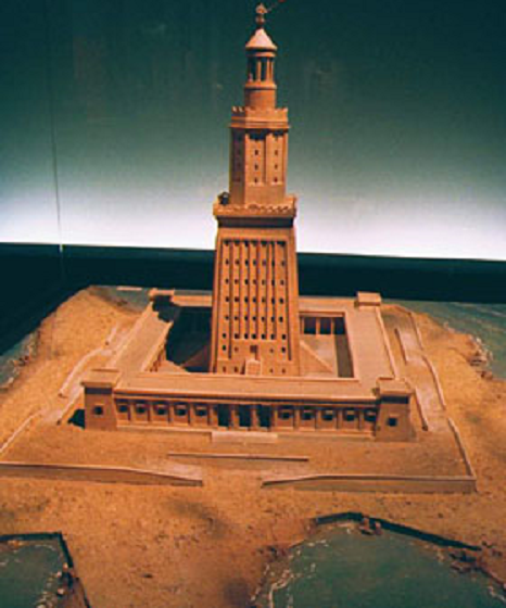 Reproduction en sable du Phare d'Alexandrie